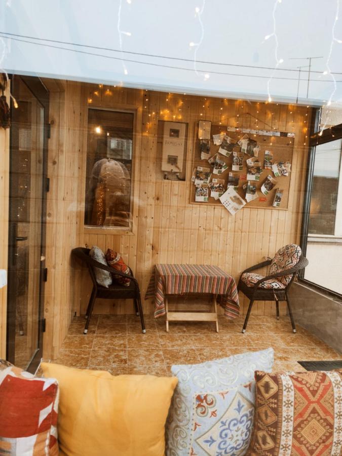 Silkroad Guesthouse Biskek Kültér fotó